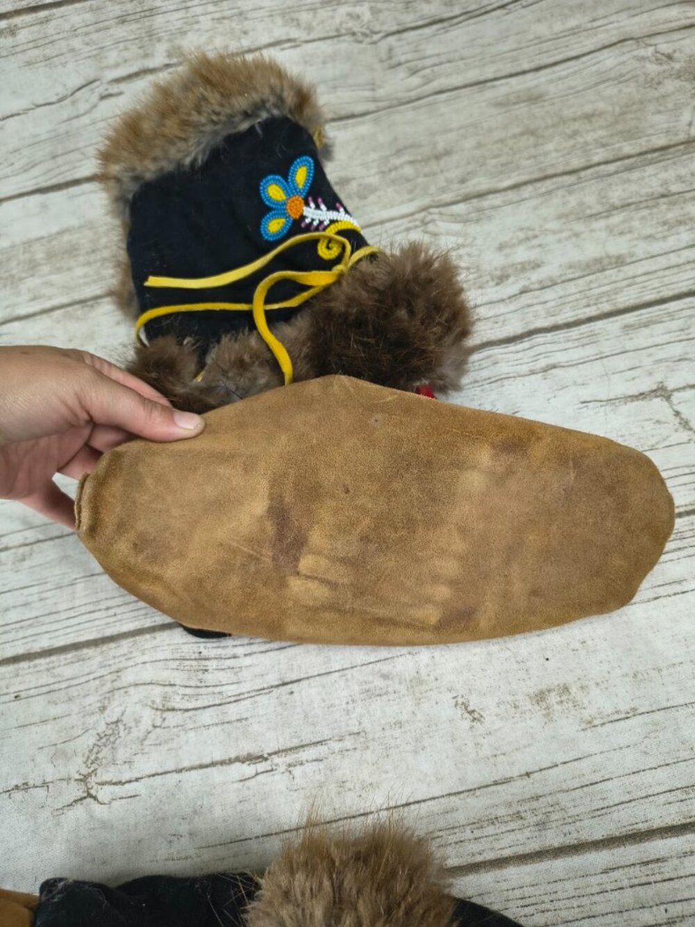 Handmade Native American Beaded Fur Mocassin Boots - Picture 10 of 11